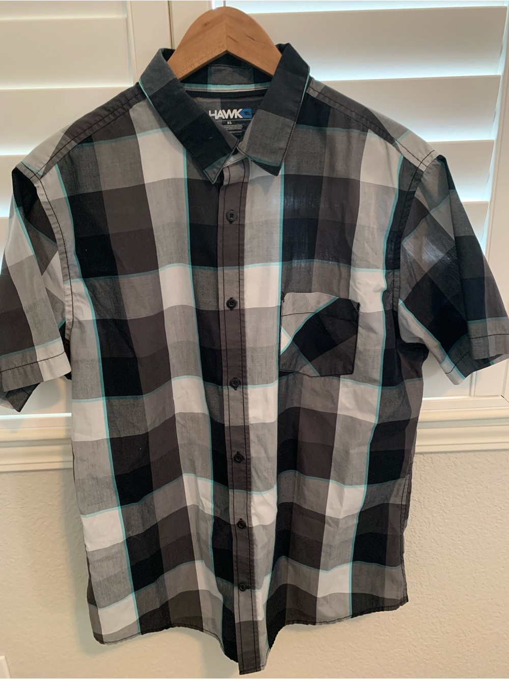 Tony Hawk Men's Black & Gray Plaid Short-Sleeve Button-Up Shirt XL
